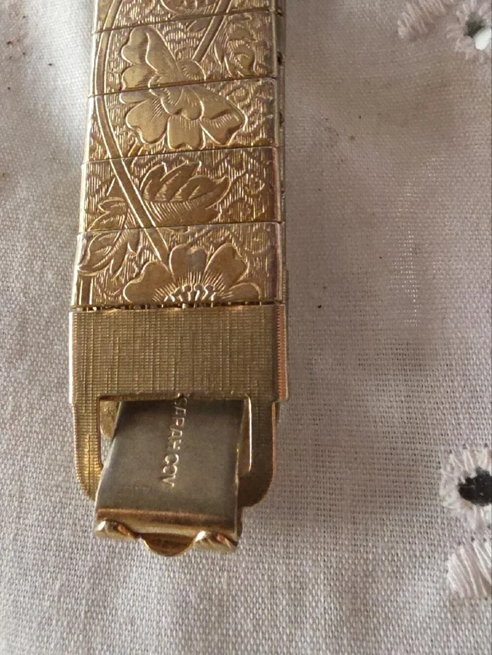 Sarah Coventry Gold-Tone Floral Engraved Stretch Bracelet